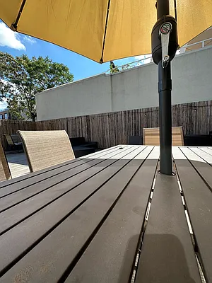 Rented by R New York | media 27