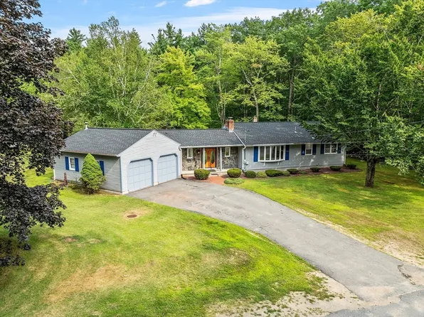 9 Hosmer Rd, Ashby, MA 01431