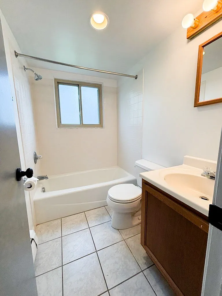 217 W Main St — Photo 3