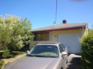 9810 37th Ave SW, Seattle, WA 98126