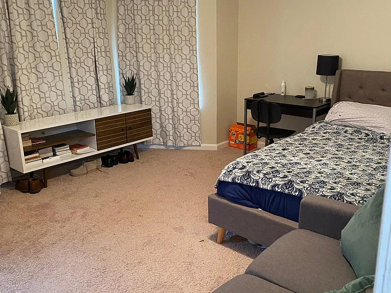 1307 Dance St — Photo 10