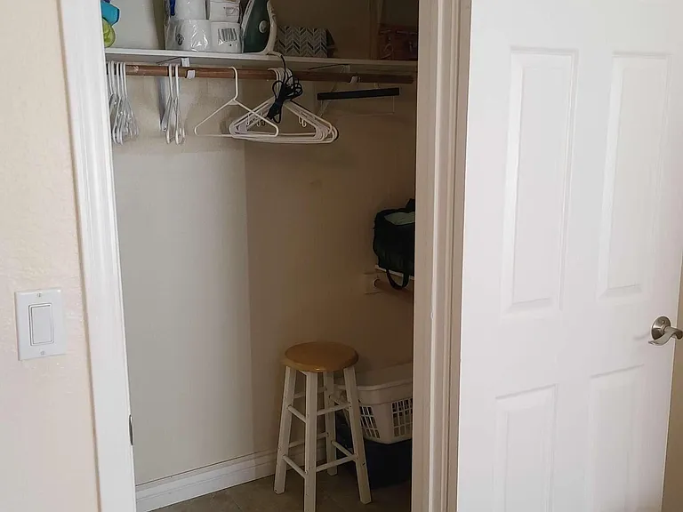 415 Corvair Dr — Photo 28