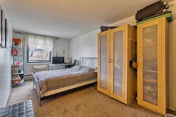 Sold by Connected Realty Group | media 18