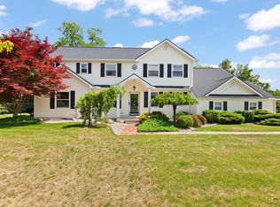 817 Outer Dr, Tecumseh, MI 49286