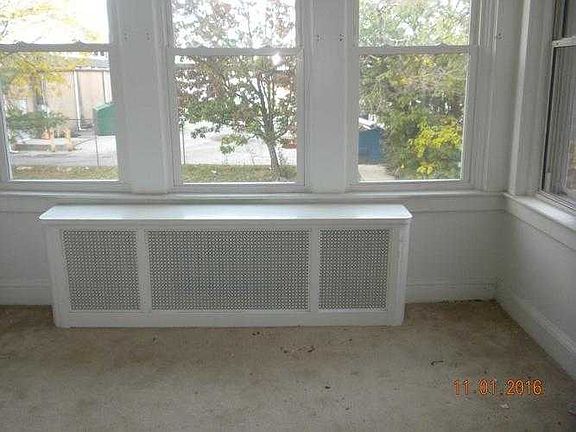 Front of Livingroom