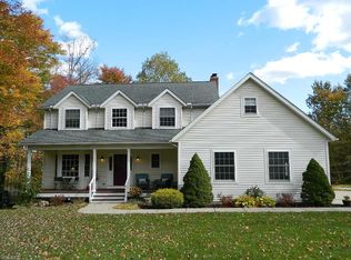 13695 Rockhaven Rd, Newbury, OH 44065