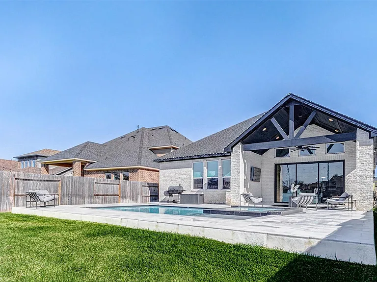 1719 Rustling Creek Dr — Photo 50