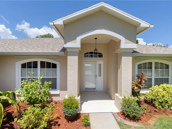 414 Ash St, Sebastian, FL 32958