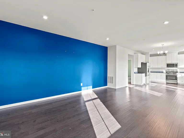 311 Sunrise Ct — Photo 17