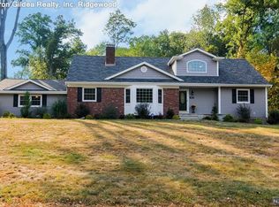 615 Woodfield Rd, Wyckoff, NJ 07481