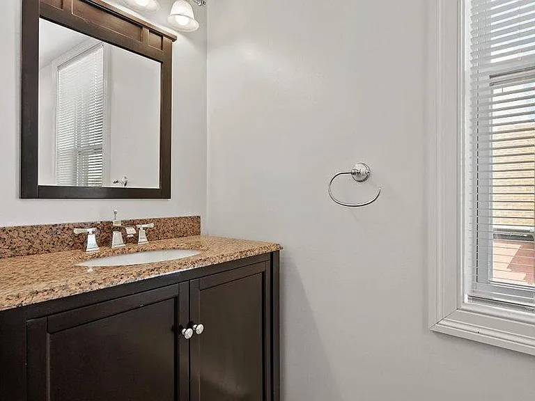 5400 Elmer St #5 — Photo 5