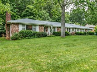 15 Stancliff Dr, Asheville, NC 28803
