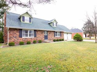 85 Forestview Rd, Morton, IL 61550