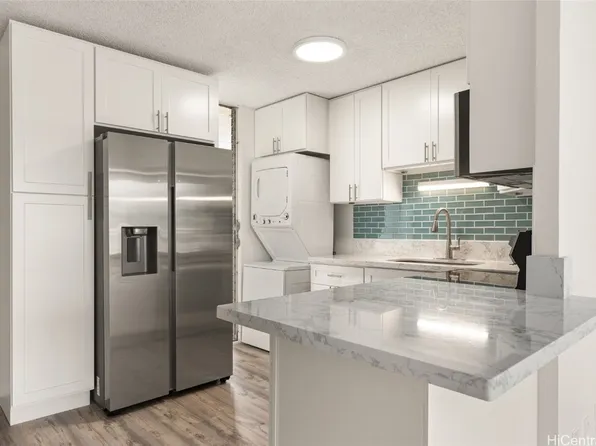 95-2047 Waikalani Pl APT D404, Mililani, HI 96789