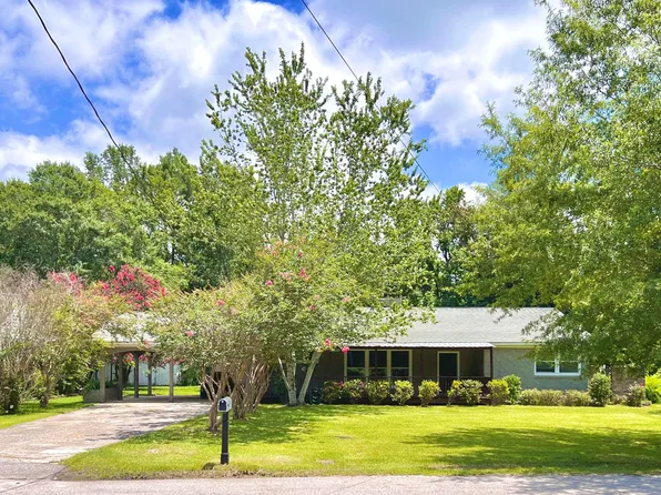 1108 Gilmore Ave, Holly Hill, SC 29059