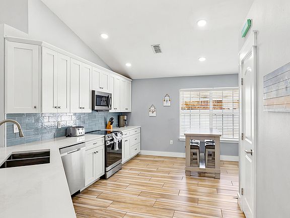4th image of 87 Marigot Bay Cir