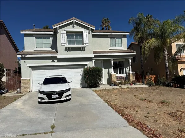 33129 Shoreline Dr, Lake Elsinore, CA 92530