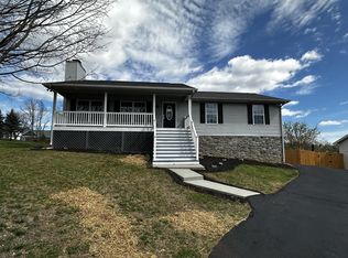 1825 Bloomfield Ave, Roanoke, VA 24012