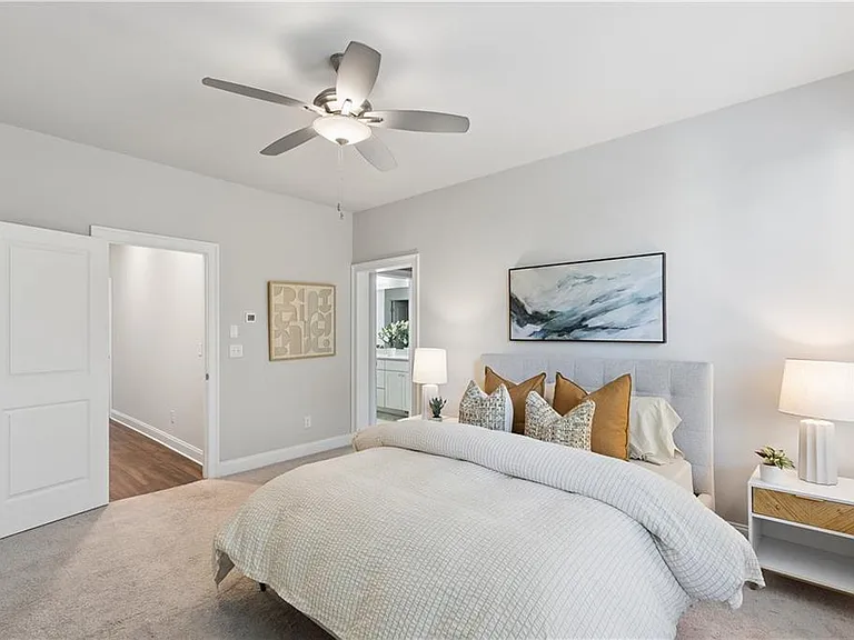857 Constellation Dr — Photo 23