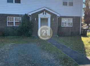 9550 Lakeside Dr #1, Norfolk, VA 23503