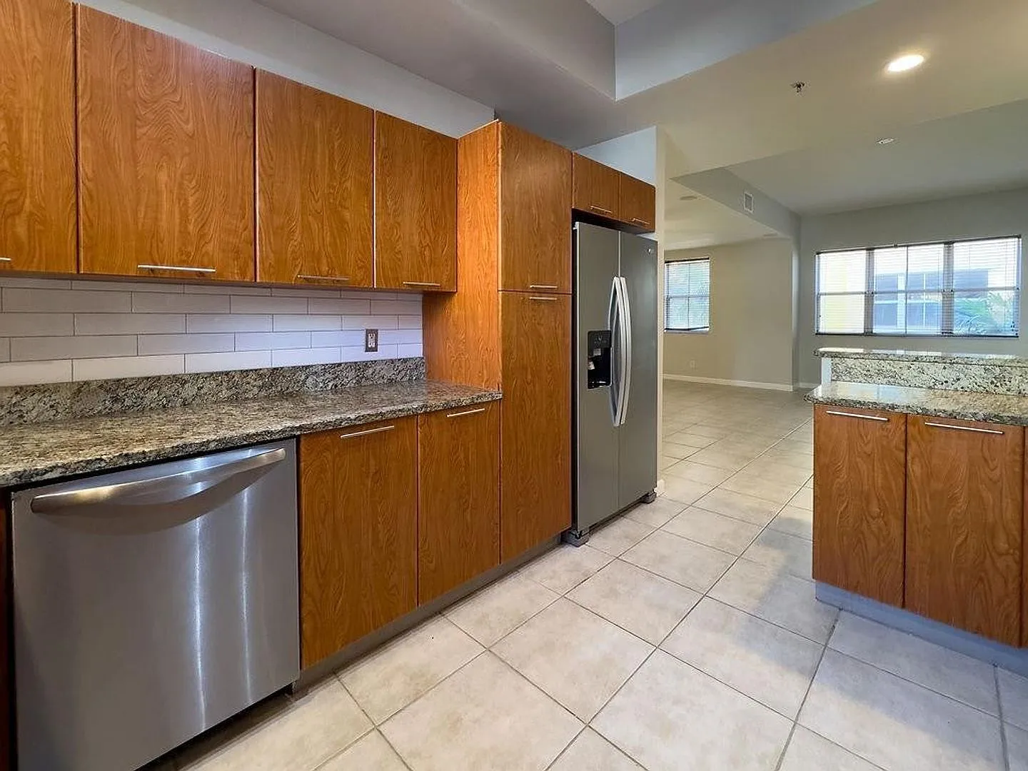 2322 Vintage Drive, Lighthouse Point, FL 33064 - 6084 — Photo 2