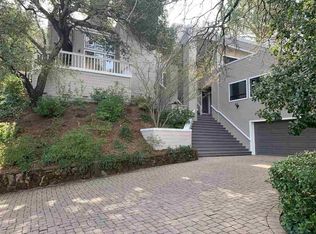 221 Valley Oaks Dr, Alamo, CA 94507