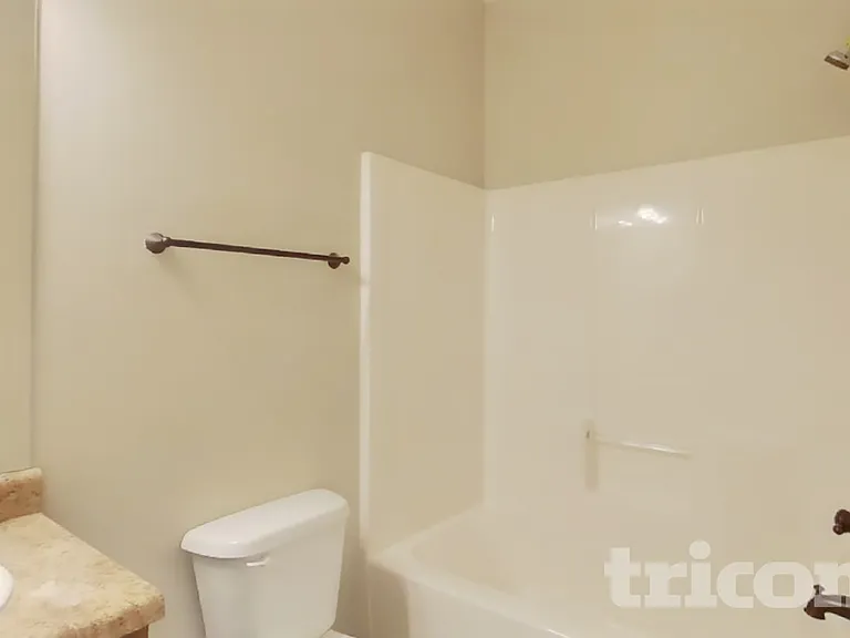 4025 Trimrose Ct — Photo 15