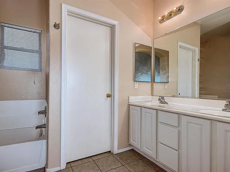 2027 E University Dr #144 — Photo 13