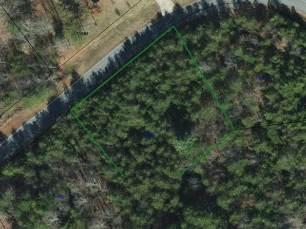 4325 River Run Cir #62, Hickory, NC 28602