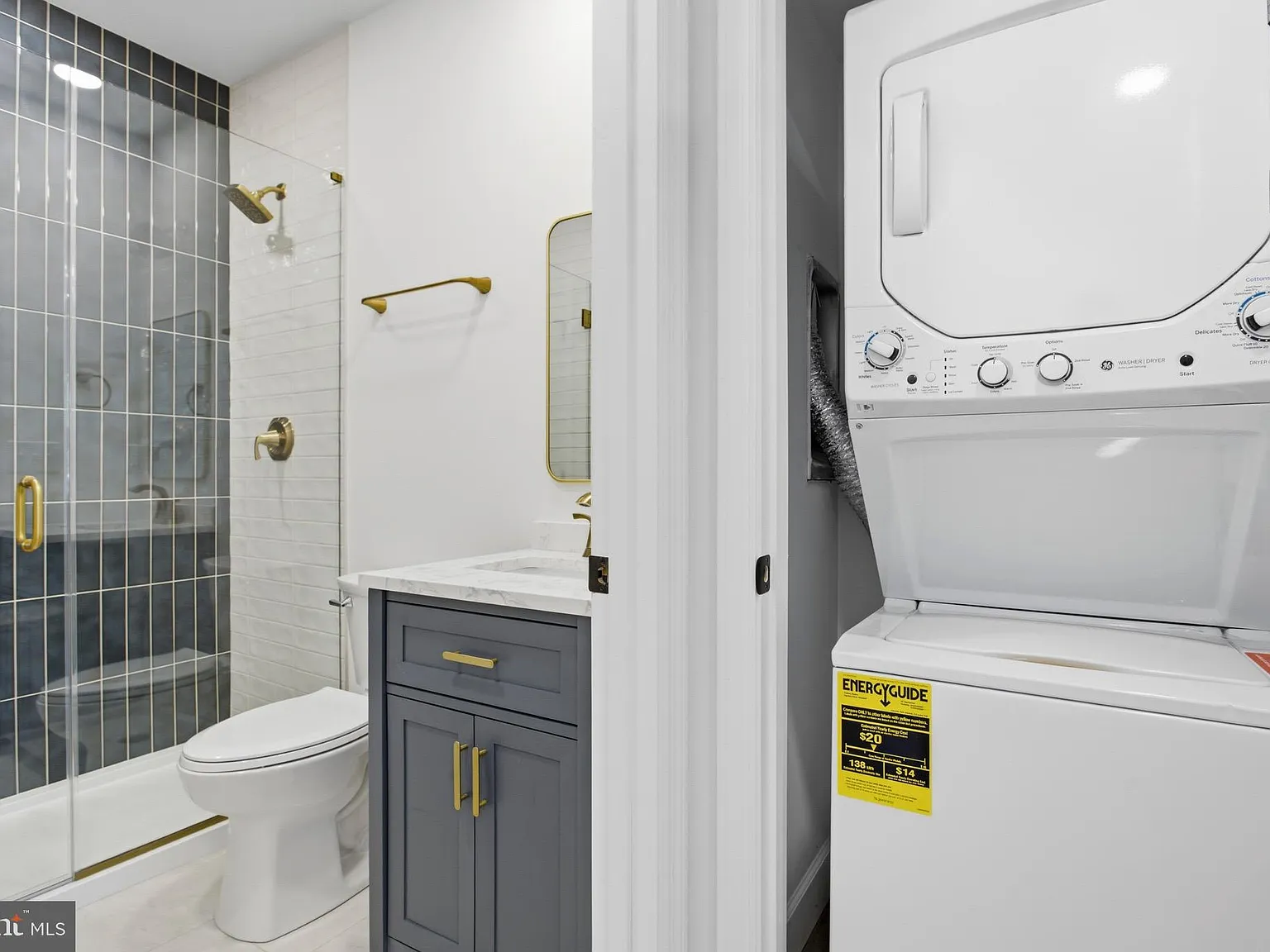 2 bed, 1050 sqft, $3,100 — Photo 4