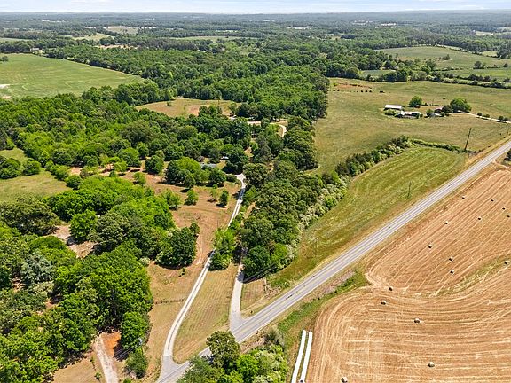 3rd image of 1320 Highway 182