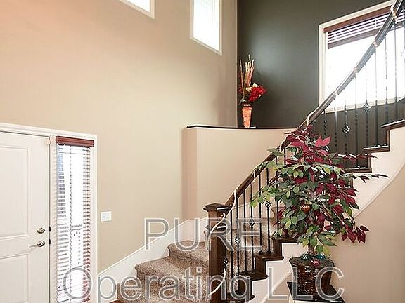4th image of 4714 S 198th St