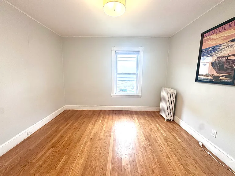 16 Smythe St #3 — Photo 13