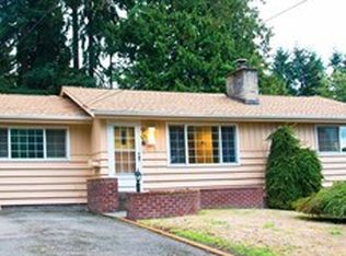 908 S 202nd St, Des Moines, WA 98198