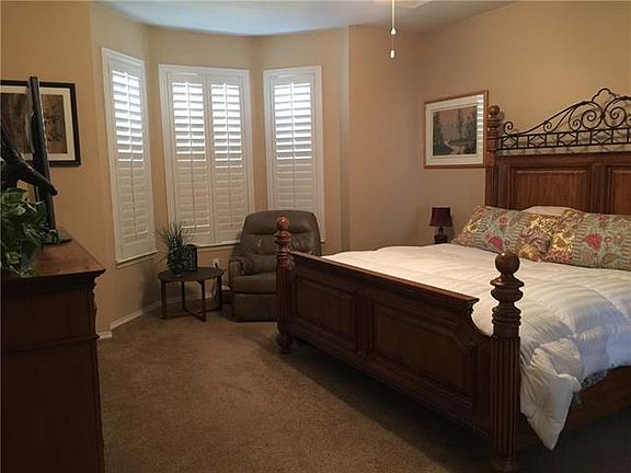 4th image of 8411 Pioneer Dr