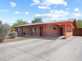 2726 E La Cienega Dr, Tucson, AZ 85716