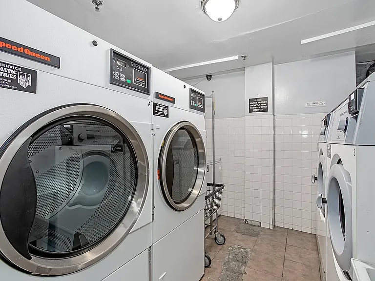 36 W 35th St #C6 — Photo 6