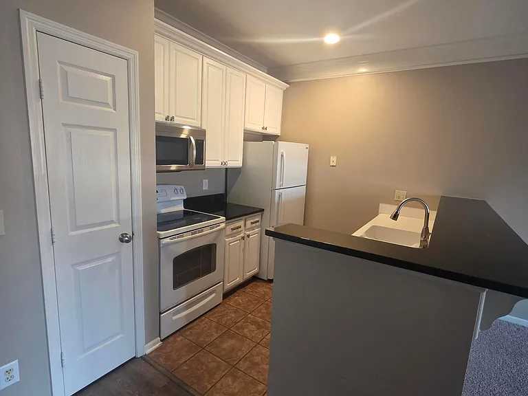 6155 Craughwell Ln — Photo 3