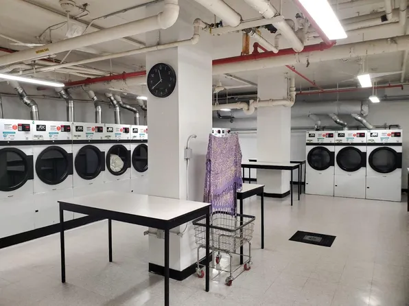 305 East 24th Street image 6 of 10