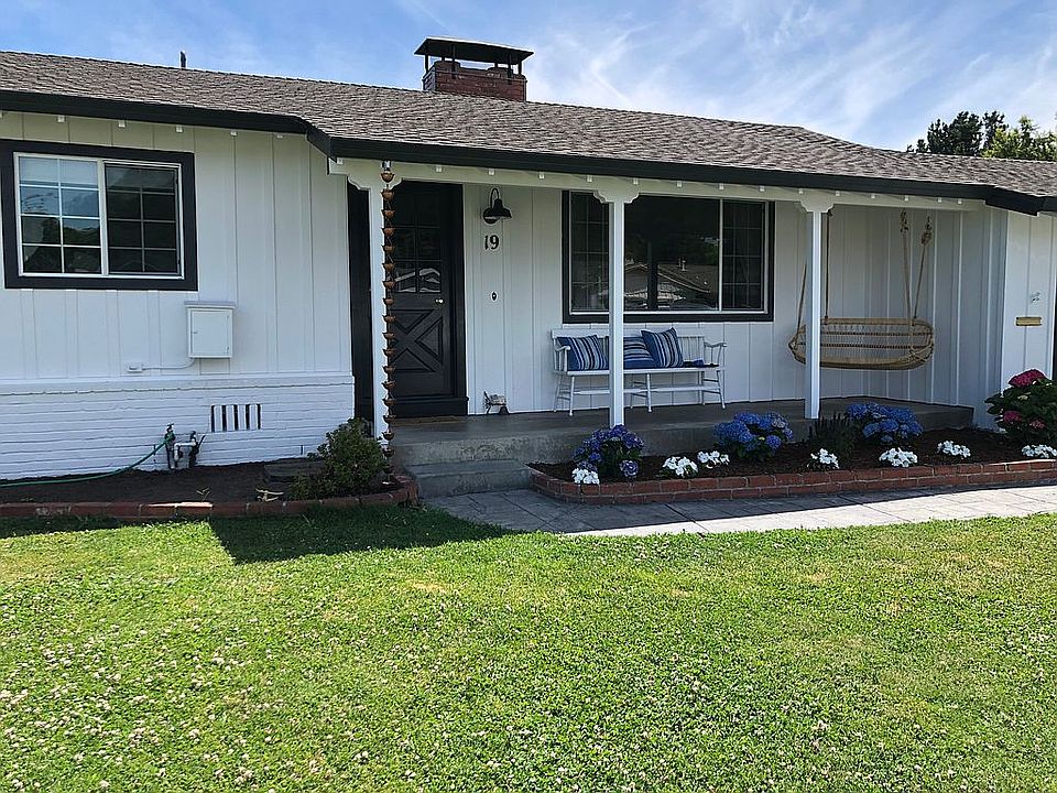 2nd image of 19 Knight Dr