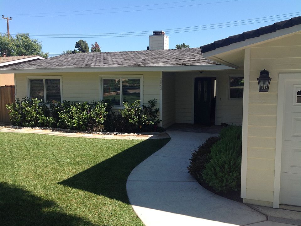 1st image of 3943 Camellia Ln