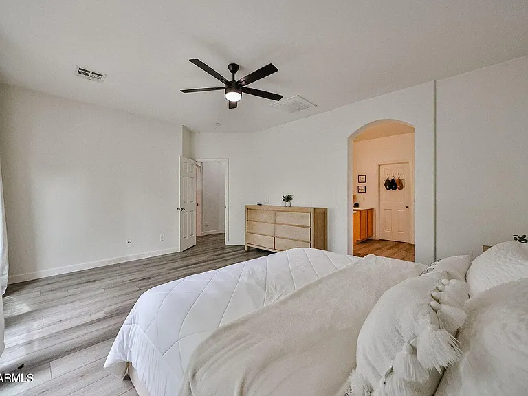 3950 N Edith Way — Photo 21