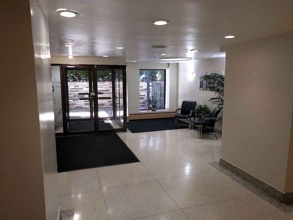 2nd image of 11048 72nd Ave APT 3D