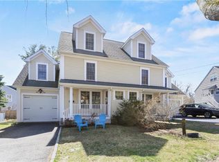 85 Karen St, Fairfield, CT 06824