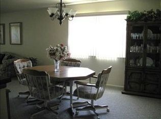 16 Olympian Dr, Slingerlands, NY 12159