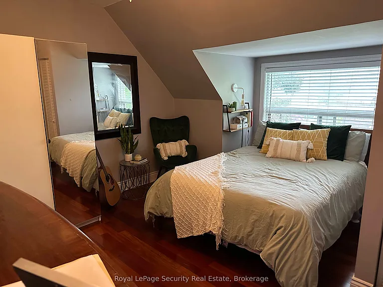 380 Crawford St #2 — Photo 11