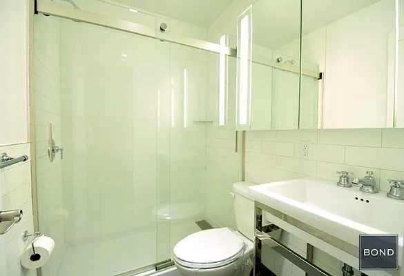 Rented by Bond New York | media 16