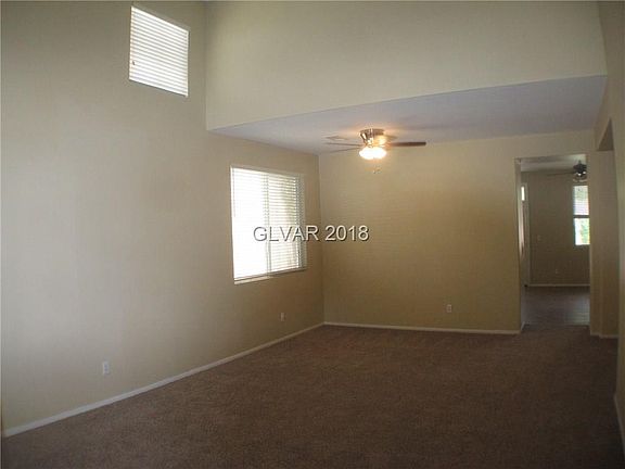 3rd image of 10398 Catclaw Ct