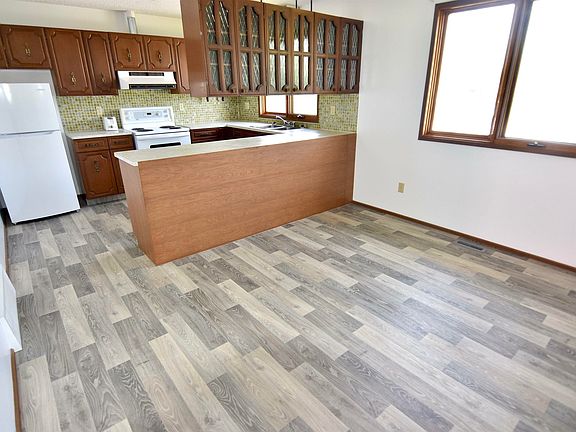 2nd image of 8302 Township Road 554