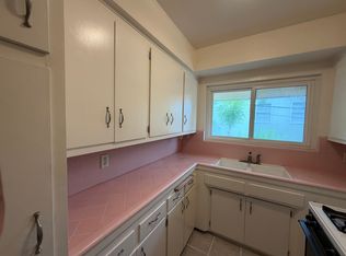 2010 N Verdugo Rd #5, Glendale, CA 91208